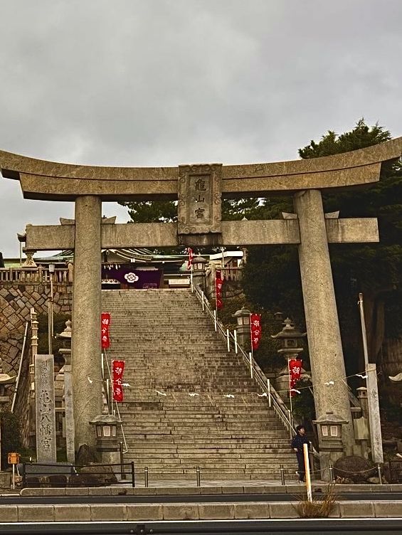 冷門景點 龜山八幡宮的靜謐遊記