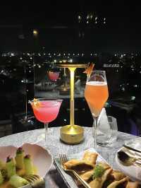 รีวิว Rooftop บนโรงแรม 5 ดาว @ HONG's Sky Bar🍷