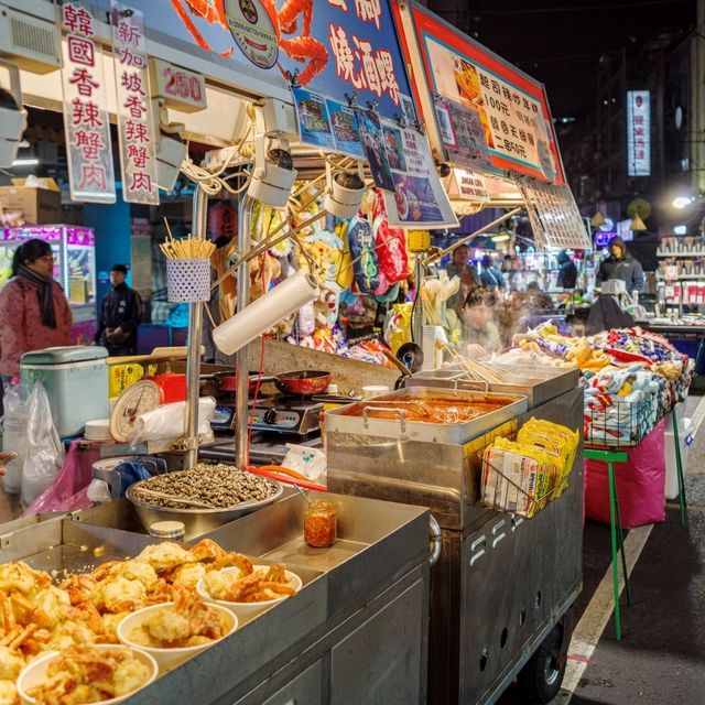 활기 넘치는 타이베이 라오허제 야시장