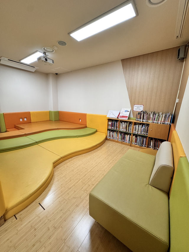 광주 선운지구 아이들과 함께 책 읽기 좋은 도서관, 이야기꽃 도서관