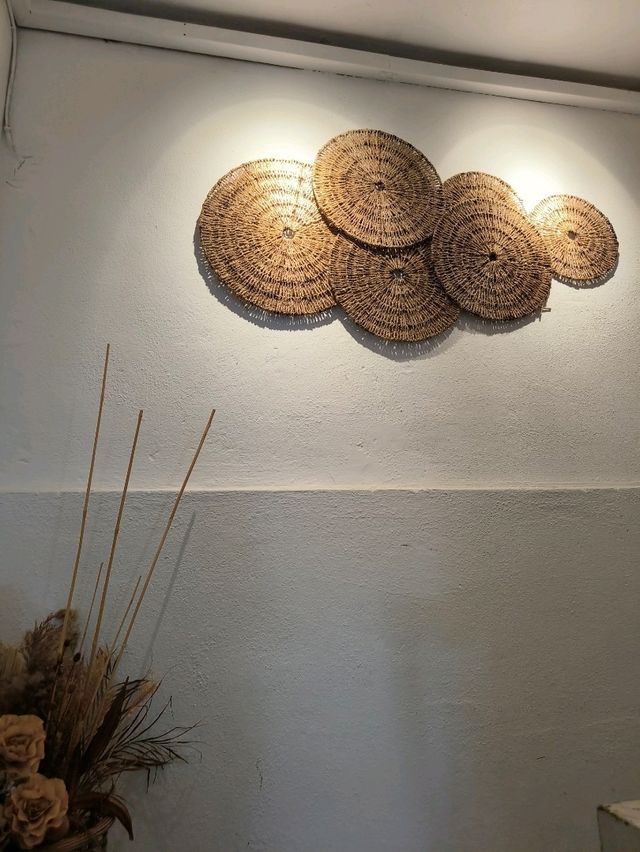 A Hidden Floral Café in KL – The Perfect Solo Escape