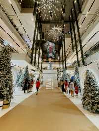 A Luxurious Christmas at TRX & Starhill! 🎄✨