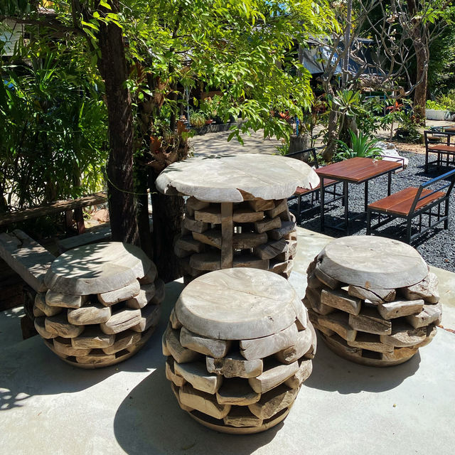 WABI SABI.Coffee • วะบิซะบิ คาเฟ่อุบล