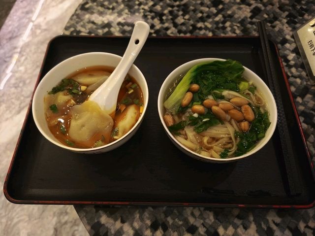 深圳大型按摩店天花板
