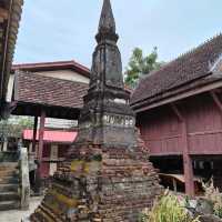 Cultural Highlights: A Quick Tour of Vientiane's Gems 🌍🏛️
