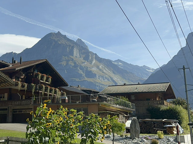 Soaring Over Interlaken: The Ultimate Paragliding Experience