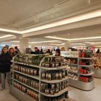🏛️ 英國Harrods百貨：奢華與異國風情的完美融合