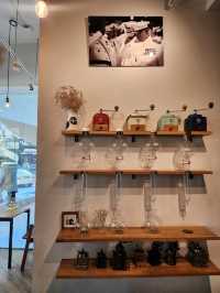 【バンコク】アートセンターの中にあるアートなカフェ