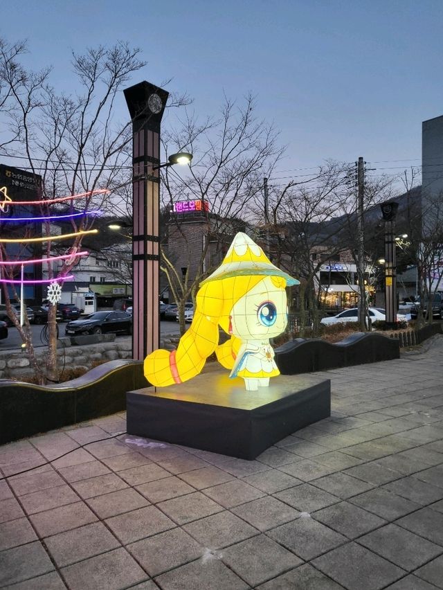 태백눈꽃축제가 열리는 태백의 중심지 황지연못