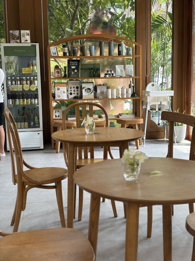 Homecoming Cafe Suratthani