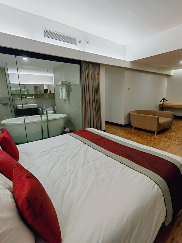 “Hotel Maya Kuala Lumpur — Urban Tranquility with Iconic Twin Towers Views”