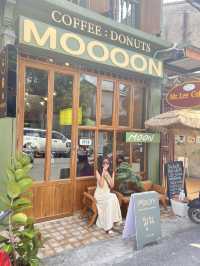 Moon Over Donuts: A Sweet Find in Songkhla 🍩
