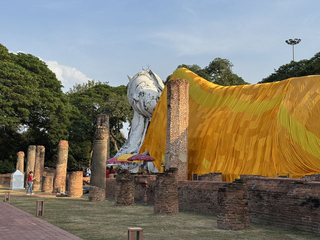 วัดขุนอินทประมูล เสน่ห์แห่งวัดพระนอน เมืองอ่างทอง