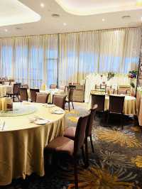 “Savor Sustainably: Tang Room’s Elegant Chinese Cuisine”