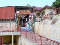 Kun Yam (Goddess of Mercy) Temple, Sandakan: Where Incense Meets Ocean Breezes
