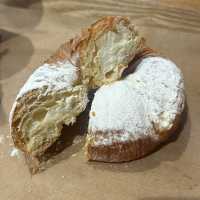 【🇰🇷：東大門】朝から営業！クロワッサンベーグル🥯