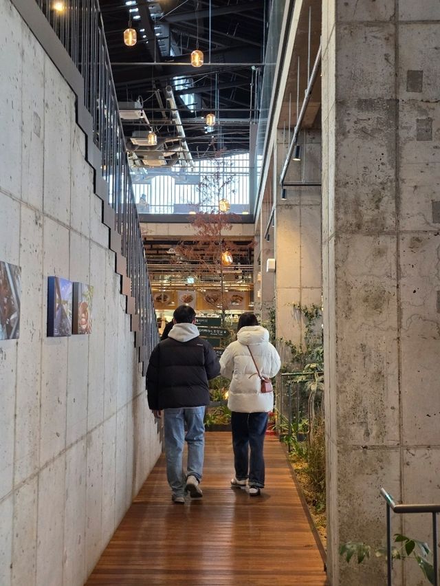 제주 초대형 감성 카페, ‘제주당’