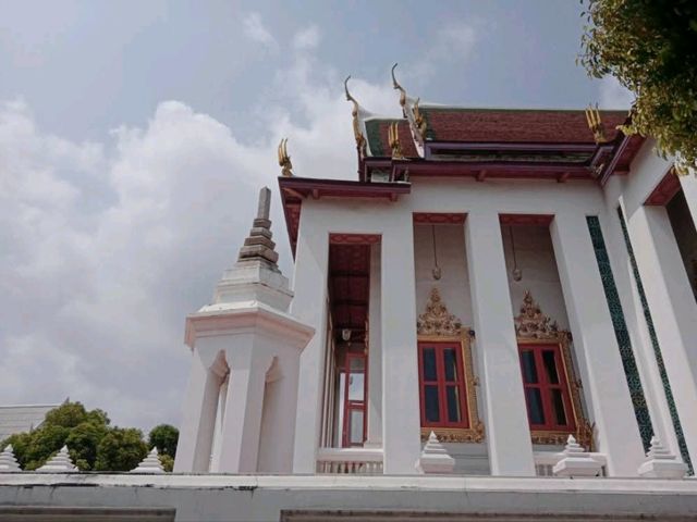 เยี่ยมชมวิทยาลัยนาฏศิลป์✨️