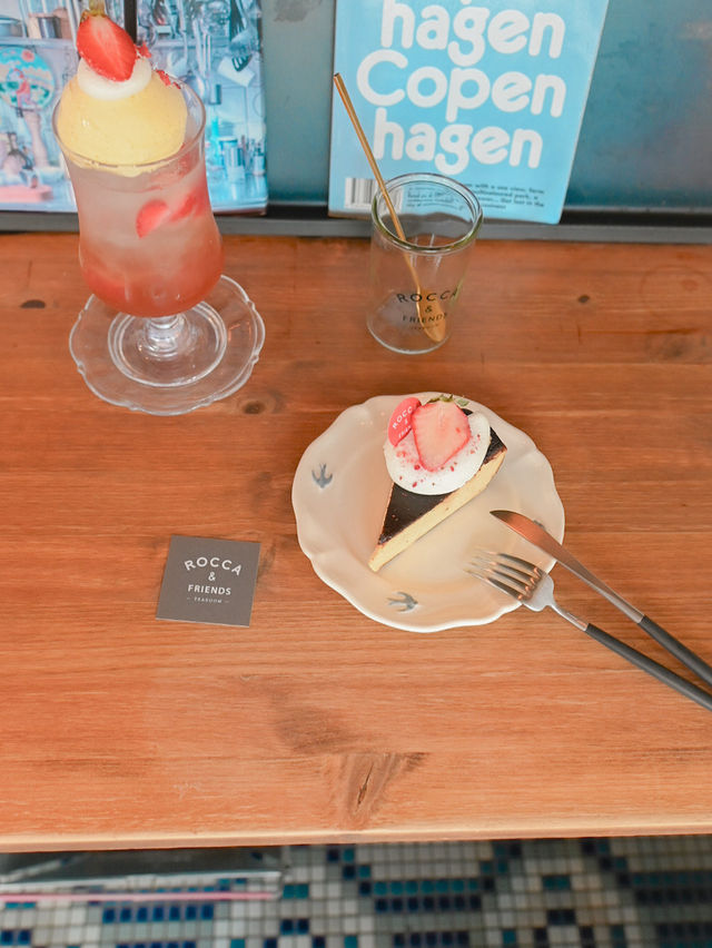 【高槻】予約必須の映えカフェ🍰🎀🍓
