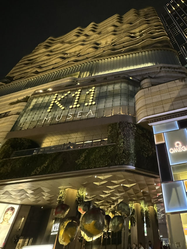 香港尖沙咀聖誕燈飾｜維港夜空的節日狂想曲