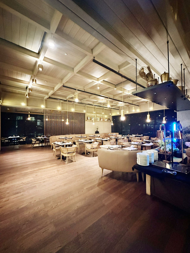 Elevate Your Dining Experience at ATAS, The RuMa Hotel