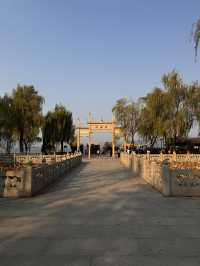 Hangzhou in December still gives autumn scenery!