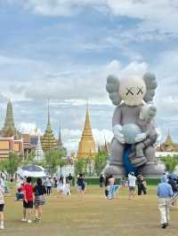 KAWS:HOLIDAY THAILAND