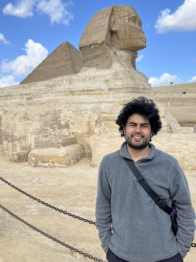 Face to Face with the Ancient World – The Pyramids & The Sphinx 