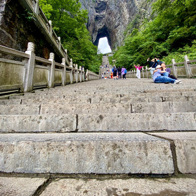 Zhangjiajie and Tianmen Mountain
