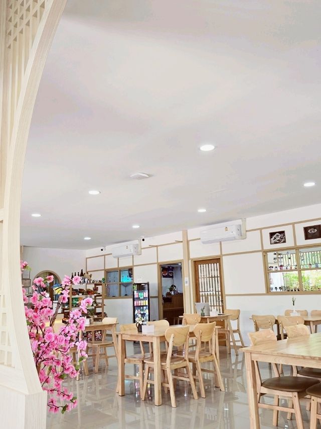 รีวิวคาเฟ่นครพนม Kyoto Shi สไตล์ญี่ปุ่น