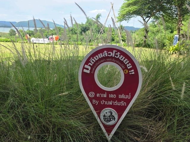 Cafe' De Camp ร้านกาแฟวิวทะเลสาบ