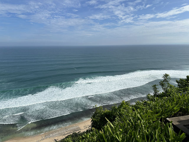 Ultimate 3D2N Uluwatu Getaway: Helicopters, Cliffside Villas & Sunset Magic 