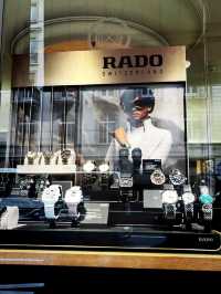 Summer Chic: A Stylish Shopping Day in Zurich