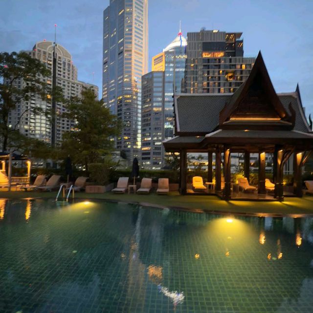 The Athenee Hotel, a Luxury Collection Hotel