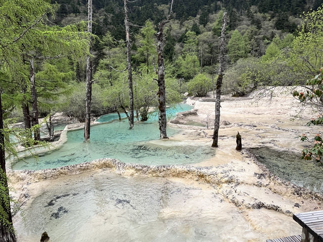 🏞️ Huanglong National Scenic Area – Fairyland at 3,500m Altitude
