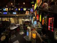 Rustic Charm at Mama Thai – A Group-Friendly Gem in Phnom Penh
