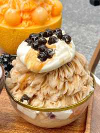 🥥 Craving Something Icy in This Heat? This Coconut Ice Spot in Guangzhou Is a Total Lifesaver!