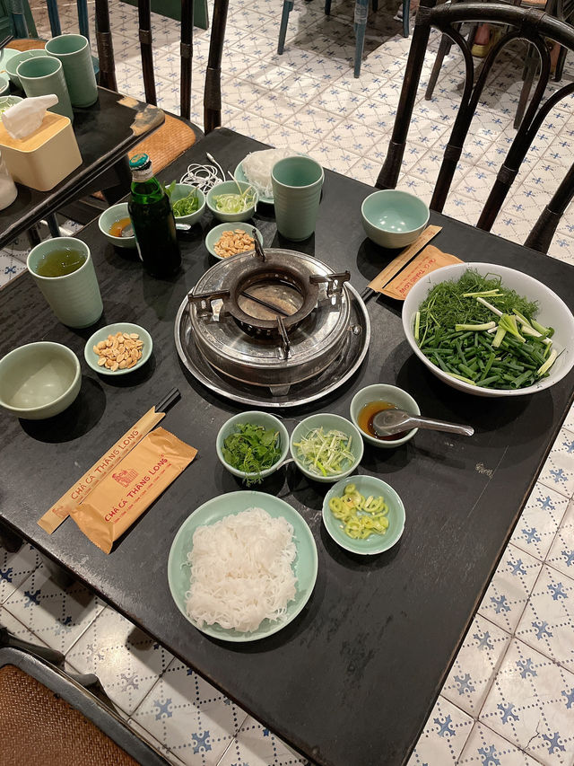 ｜越南｜河內Chả Cá Thăng Long-特色菜炙魚膾