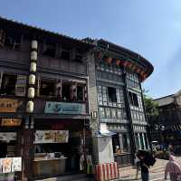 Kunming in 4 Days: Streets to Stone Peak