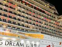 🚢💙 Genting Dream Cruise – Your Floating Wonderland Awaits! 🌟🌊