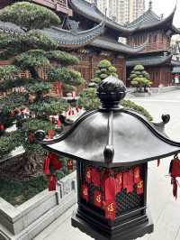 สายมูห้ามพลาด! วัดพระหยกขาว (Jade Buddha Temple) 