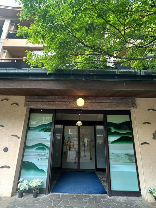 🗻 箱根雪月花｜溫泉住宿推薦♨️ 西式床＋購物＋高質服務
