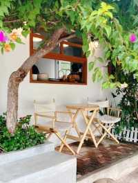 After morning cafe หัวหิน คาเฟ่บรรยากาศอบอุ่น 
