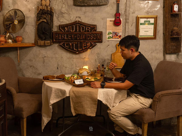 𝐓𝐡𝐞 𝐂𝐨𝐮𝐧𝐭𝐫𝐲 𝐆𝐫𝐢𝐥𝐥 อุดรธานี