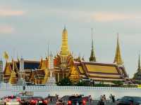 A Little Diary of Bangkok Night
