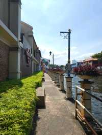 A Perfect Walk: CityWalk, Riverside Views, and Hard Rock Café