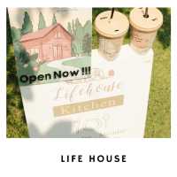 🏡 Life House ฉะเชิงเทรา – คาเฟ่มินิมอล