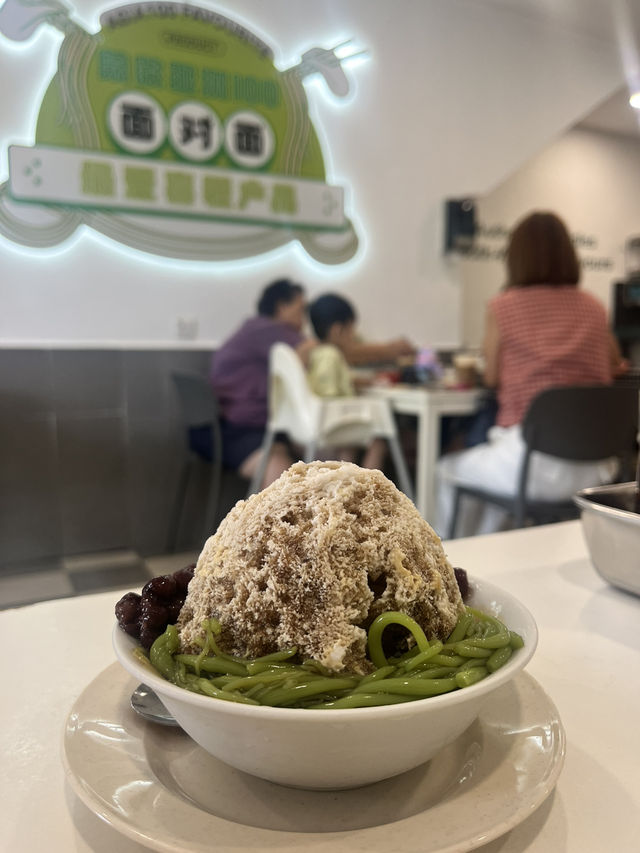 🍜 Lunch Reflections at Face to Face Café