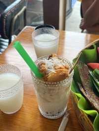 🌸 Chill & Chew in Dali — A Half-Day Food & Culture Walk