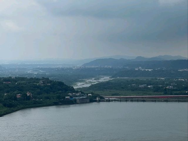 Shimen Reservoir Hike Was Way More Fun Than Expected